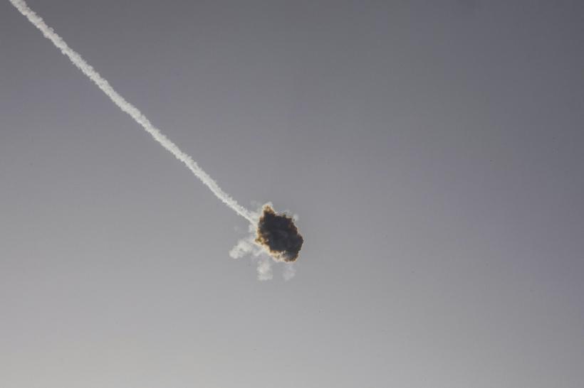 Tensiuni în creștere: Rachetă lansată din Fâşia Gaza spre Israel, interceptată de Iron Dome