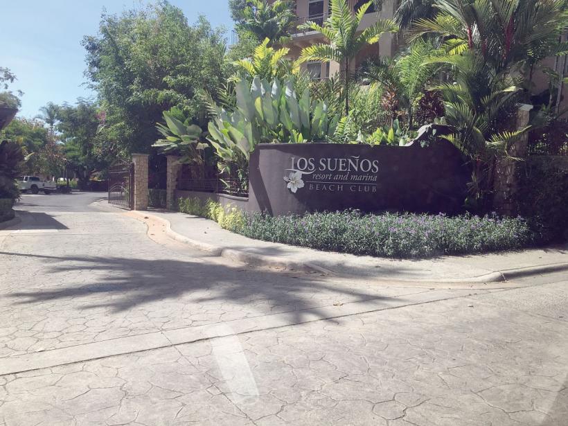 Pescuit turistic, pe valurile Pacificului 18823654