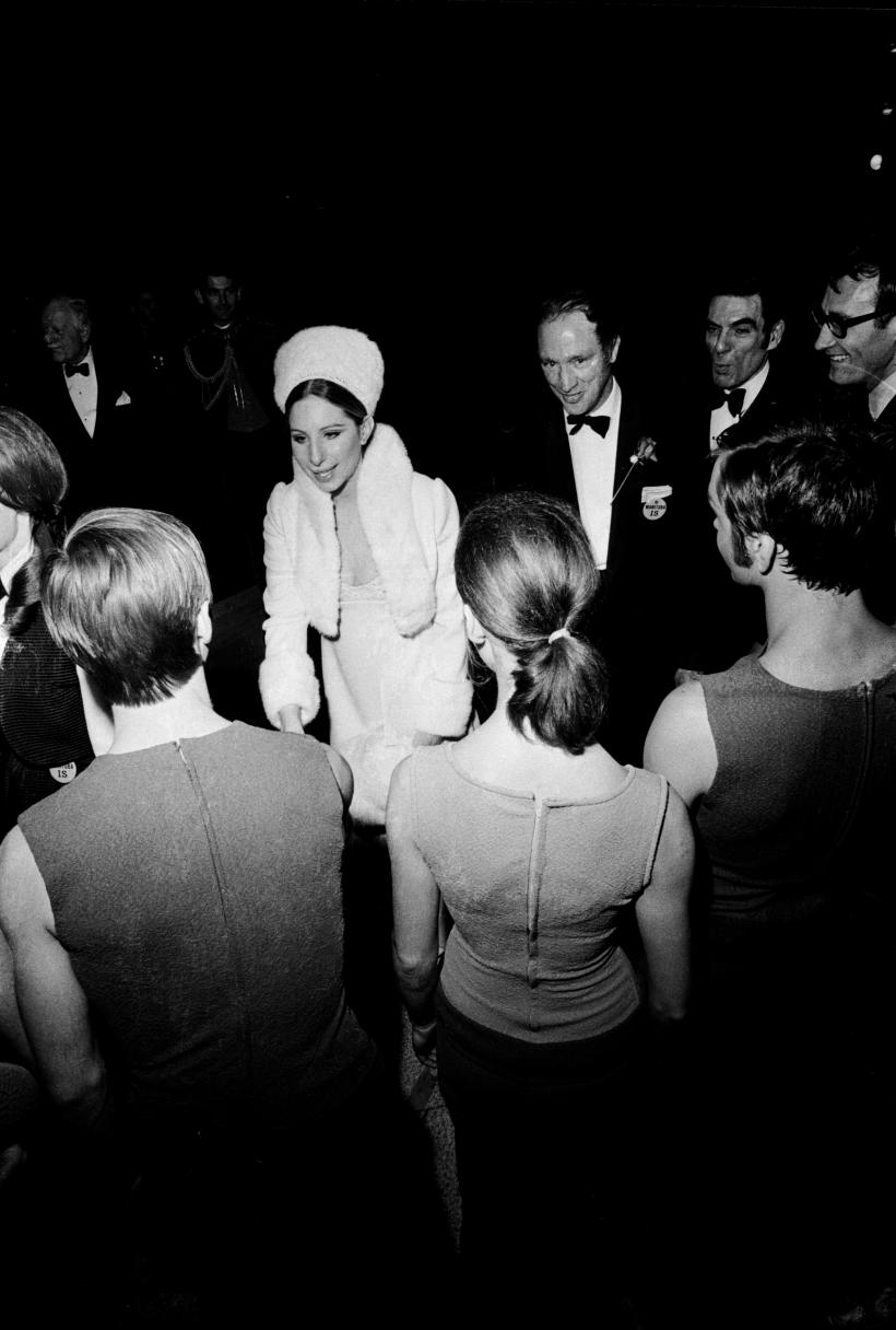 Barbara Streisand publică prima sa carte de memorii: "Una dintre cele mai mari povești ale vieții unui artist spuse vreodată" 18824805