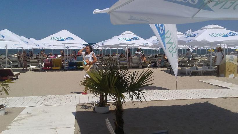 Șezlonguri scumpe și vara aceasta 18824660