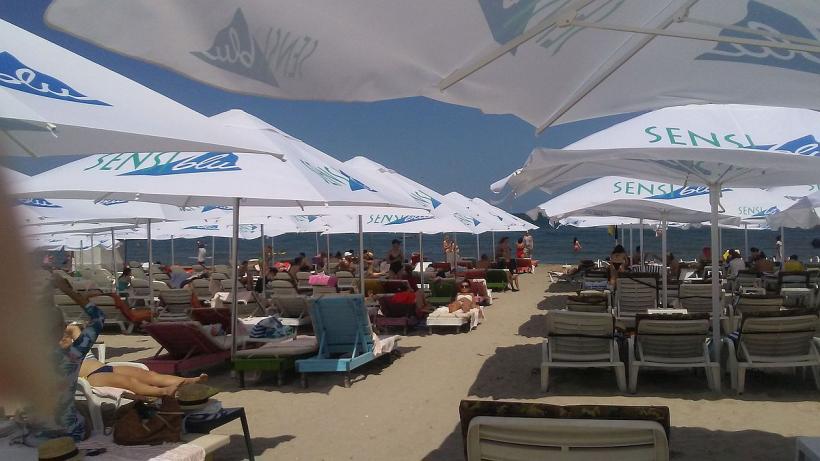 Șezlonguri scumpe și vara aceasta 18824661