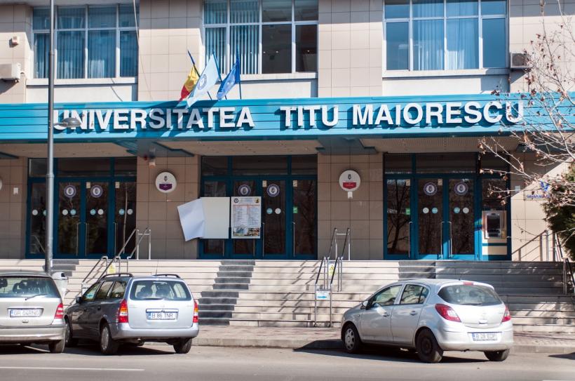 Universitatea Titu Maiorescu a cumpărat teza de licență din 1861 a lui Titu Maiorescu
