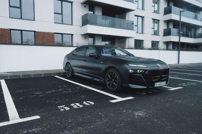 Cum arată cel mai scump BMW 18824900