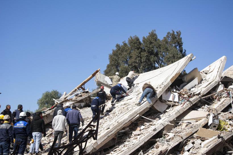 Basar al-Assad s-a dus la Alep pentru a-i vizita persoanele afectate de cutremurul din Siria