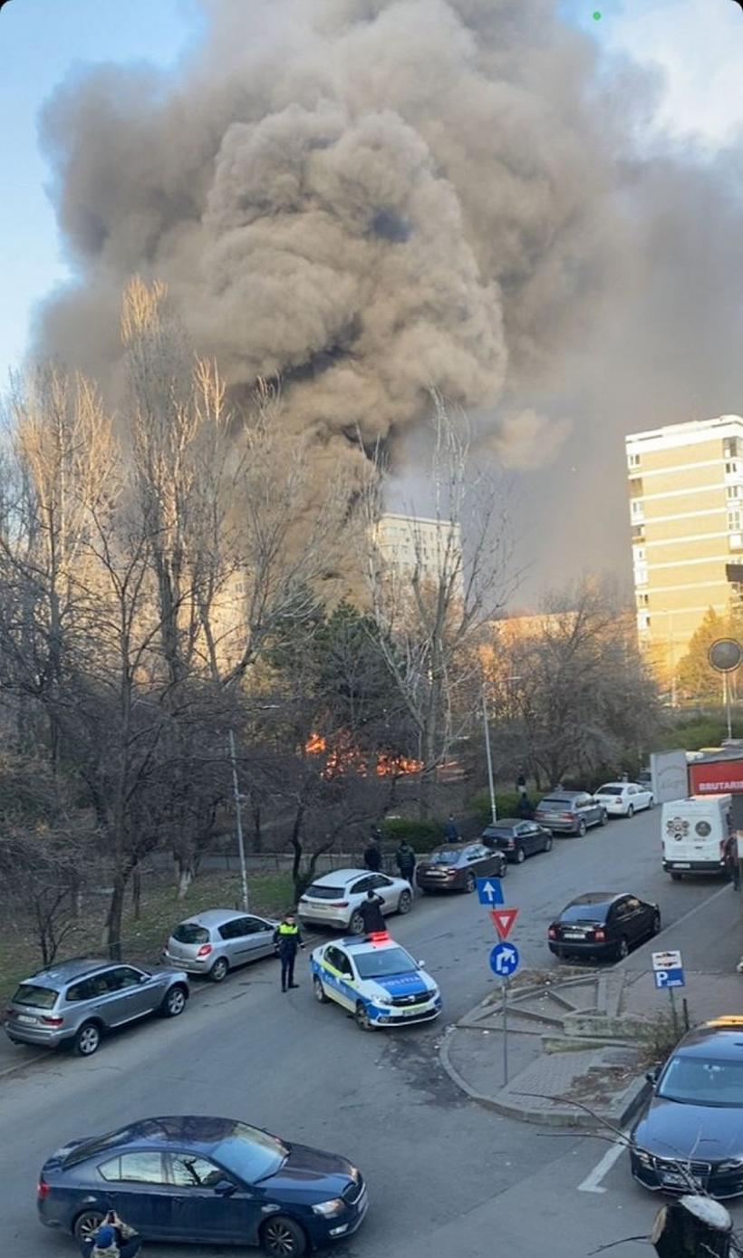 Robert Negoiţă: Autorii incendiului de la locul de joacă, nişte adolescenţi teribilişti vor fi identificaţi 18825159