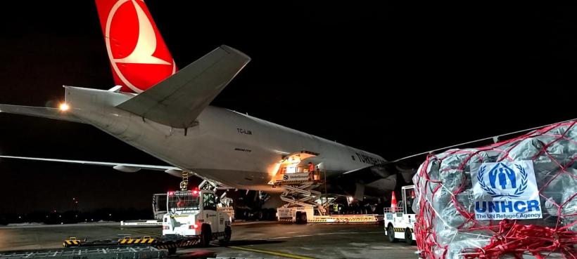 Un avion cu ajutoare a plecat de pe Aeroportul Henri Coandă spre Turcia duminică dimineață 18825212