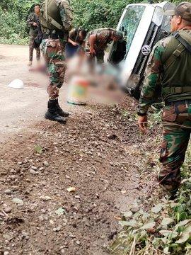 Masacru: Șapte ofițeri de poliție au fost uciși în centrul producției de cocaină din Peru 18825192