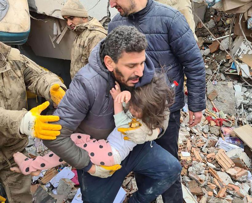 Situație dramatică în Turcia și Siria. 7 milioane de copii sunt afectați de cutremure