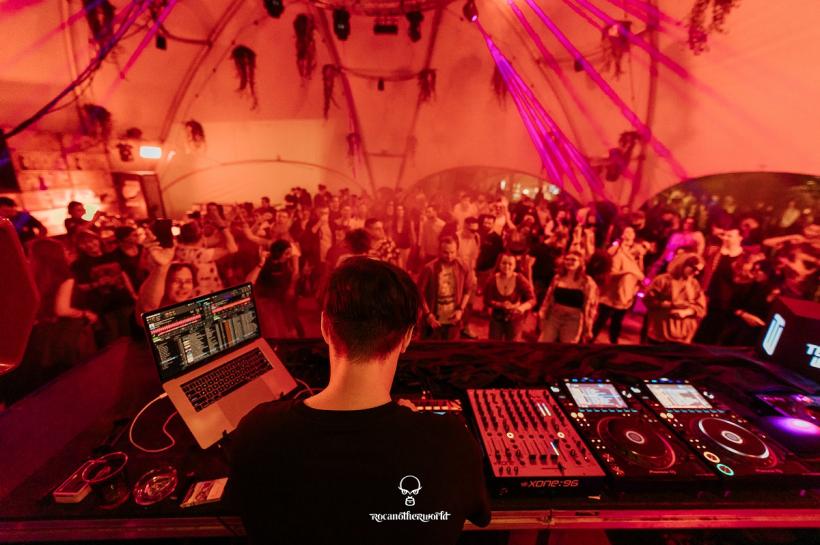 Rocanotherworld #8 vine cu vești bune  Madrugada, Moonlight Breakfast, Mihai Popoviciu și mulți alții!  18825506