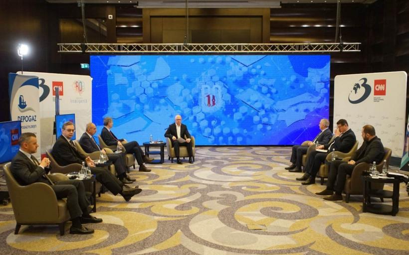 Live: România Inteligentă. Conferinţa Naţională „Rute noi şi resurse sustenabile - ieşirea din criza gazelor” 18825865