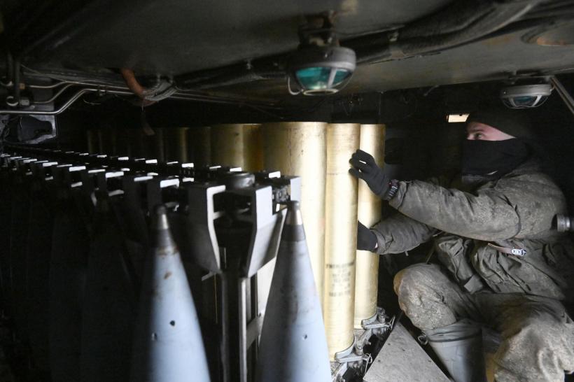 Război în Ucraina, ziua 357. Forțele ruse înaintează în regiunea Lugansk. Moscova se pregătește de ofensivă aeriană 18825725