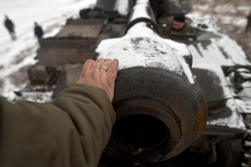 Război în Ucraina, ziua 357. Forțele ruse înaintează în regiunea Lugansk. Moscova se pregătește de ofensivă aeriană 18825727