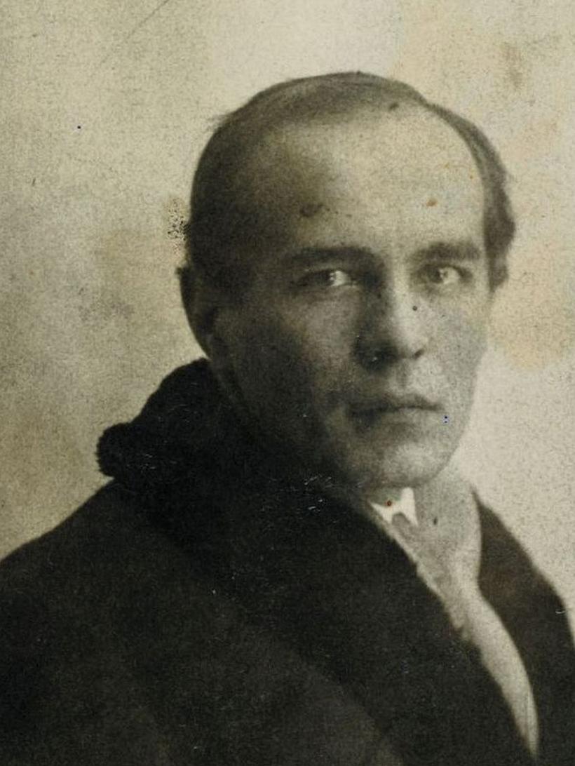 Adrian Maniu, poetul arlechin care semnaliza stânga și făcea la dreapta 18825783