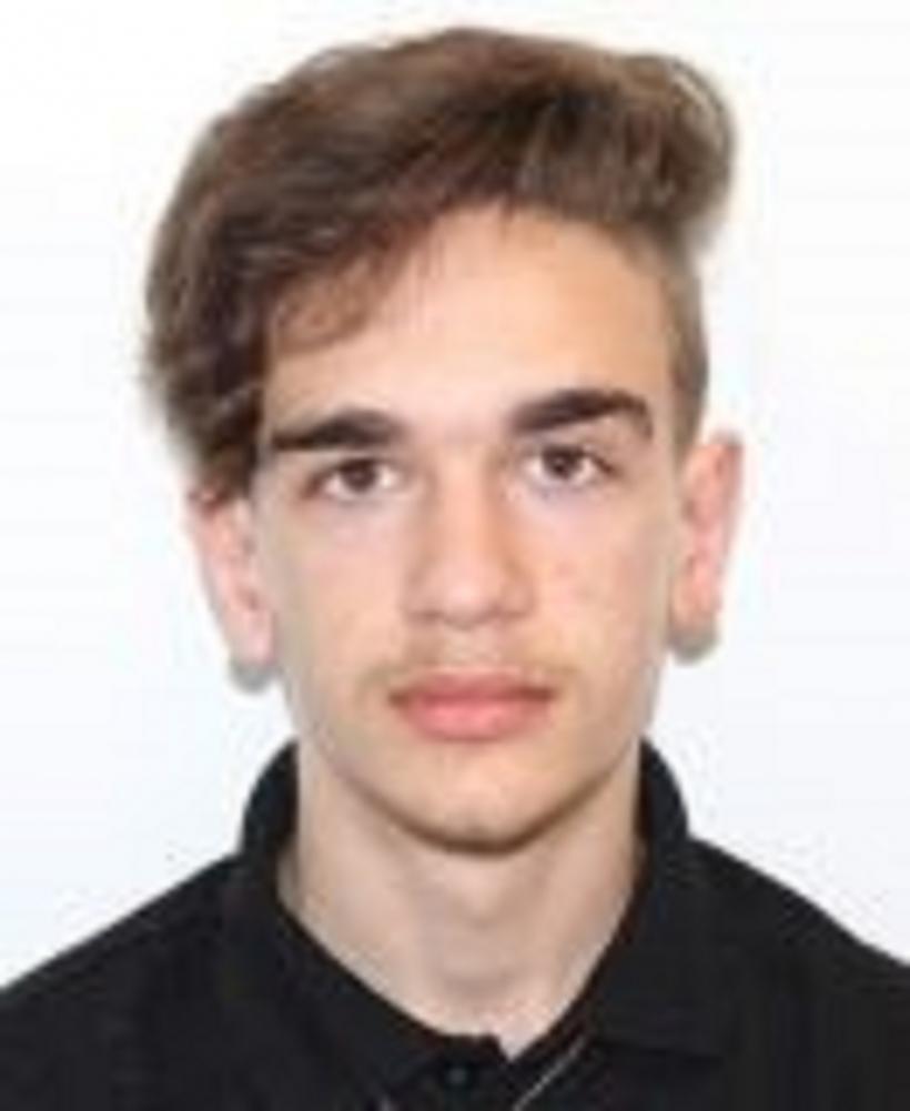 Poliția Capitalei caută un băiat de 14 ani, dispărut de două zile  18825896