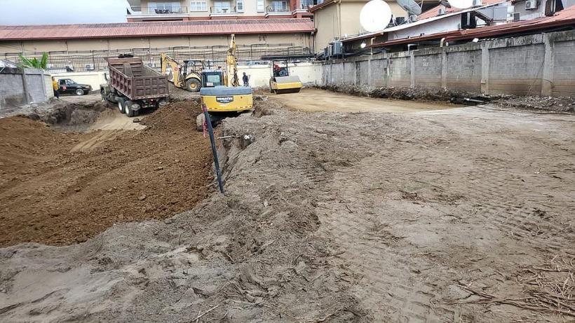 Primul „zgârie-nori” 18825911