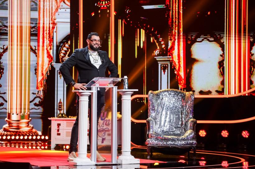 Invitat special la iUmor, Raul Gheba l-a luat la roast pe Cheloo. Rapperul: „E cel mai frumos număr de stand-up pe care l-am auzit în acest sezon!“ 18826236