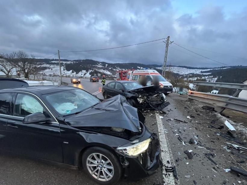 Accident grav în Suceava. Cinci persoane, între care doi copii, rănite  18826395
