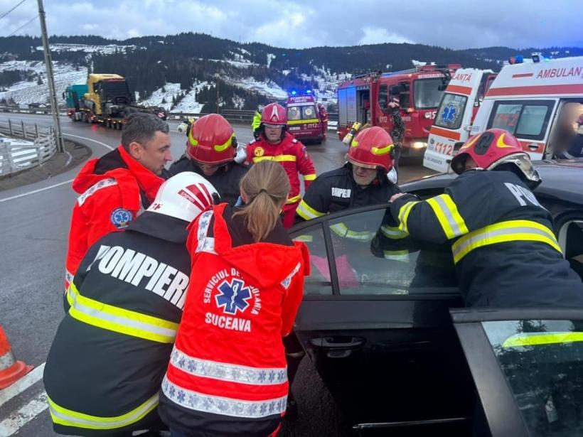 Accident grav în Suceava. Cinci persoane, între care doi copii, rănite  18826397