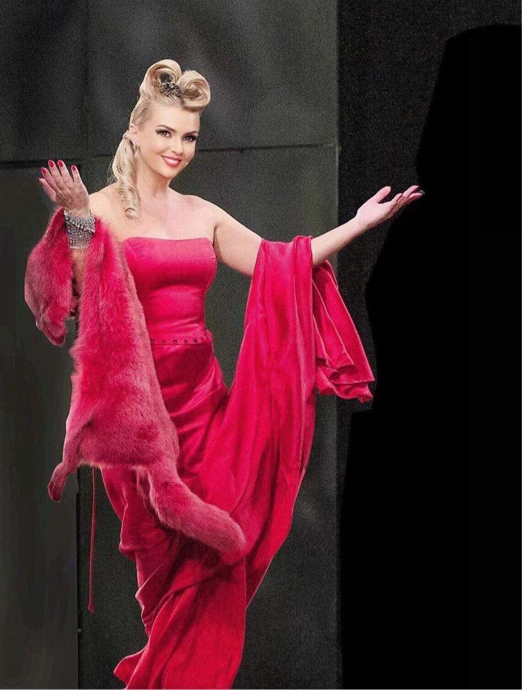 „Femeia, eterna poveste” la Teatrul Constantin Tănase, pe 24 februarie 18826359