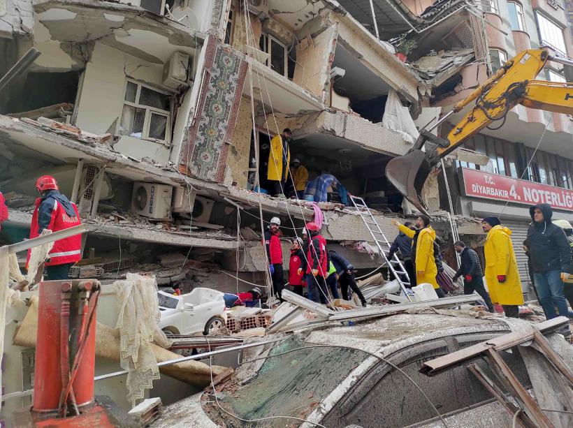 Peste 6.000 de replici în Turcia şi Siria după seismul din 6 februarie