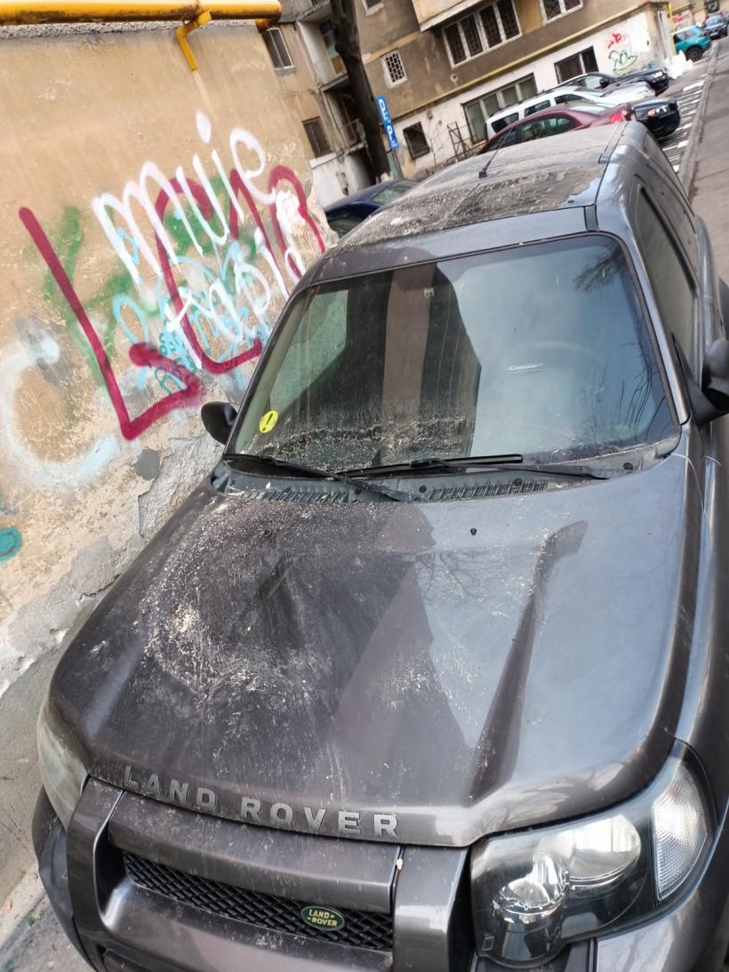 Blocul din București care se năruie în fiecare zi. Clădire pericol public, cu 500 de apartamente și 900 de locatari 18826370