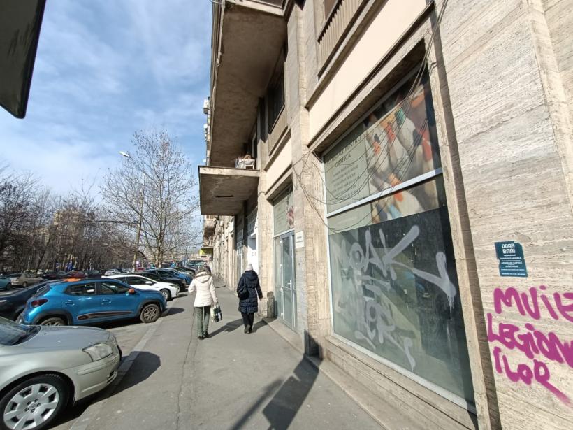 Blocul din București care se năruie în fiecare zi. Clădire pericol public, cu 500 de apartamente și 900 de locatari 18826379