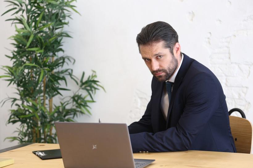 Alecsandru Dunaev revine la Antena 1 cu un rol care va complica intriga serialului Lia – Soţia soţului meu 18826572