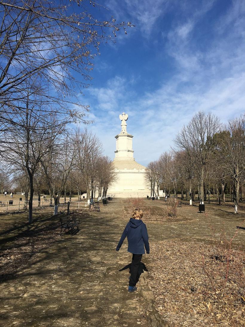 Adam Kilisse, satul nășit de turci în care s-au măcelărit Decebal și Traian 18826792