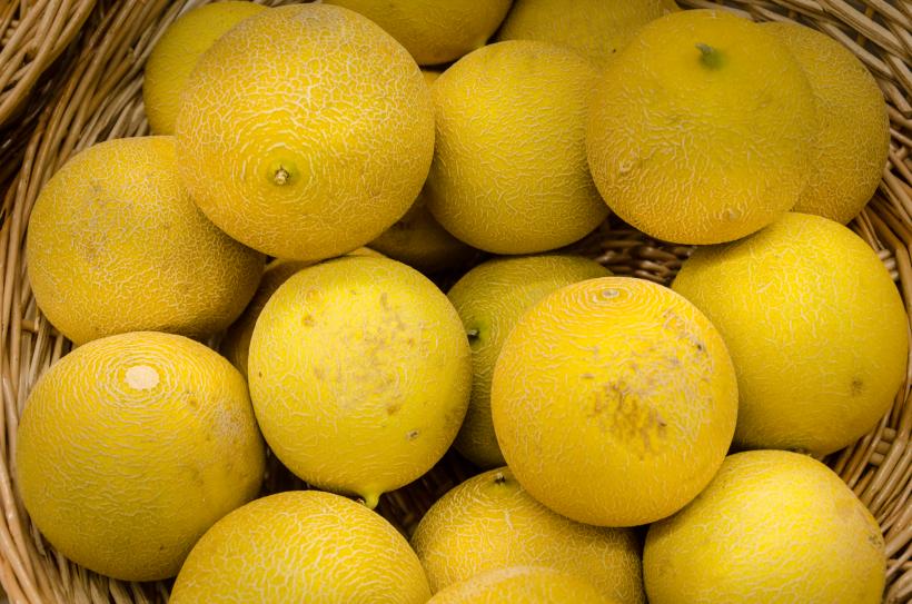 Alertă alimentară! Lămâi din Turcia contaminate cu pesticide în trei mari supermarketuri