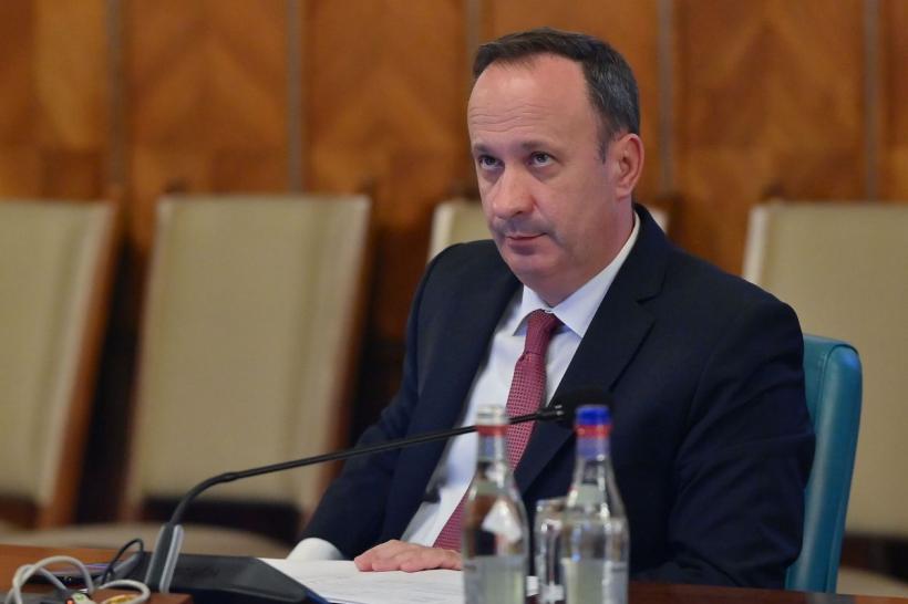 Ministrul Finanțelor, Adrian Câciu, chemat în Senat să explice deficitul bugetar al României