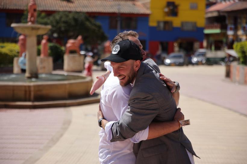 America Express, lider de piață cu ediția nunților de o zi din Columbia. Drumul aurului continuă printre lacrimi, spre a doua imunitate: urmează cursa suspinelor 18827702