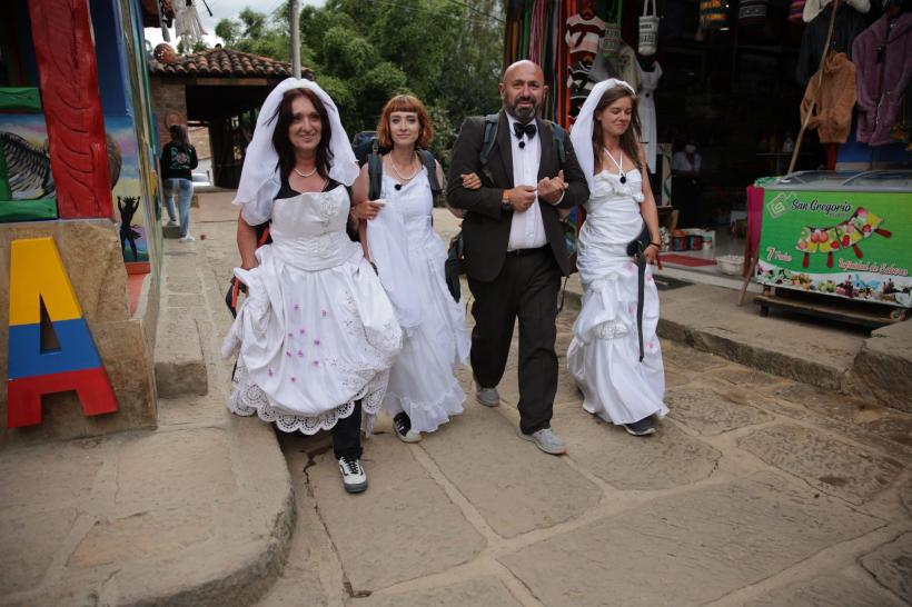 America Express, lider de piață cu ediția nunților de o zi din Columbia. Drumul aurului continuă printre lacrimi, spre a doua imunitate: urmează cursa suspinelor