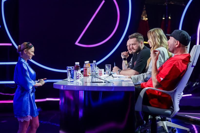 Maria Grosu s-a calificat direct în finala sezonului 14 iUmor. Delia: „A sunat impecabil numărul tău! Ai trecut prin atâtea genuri“ 18827626