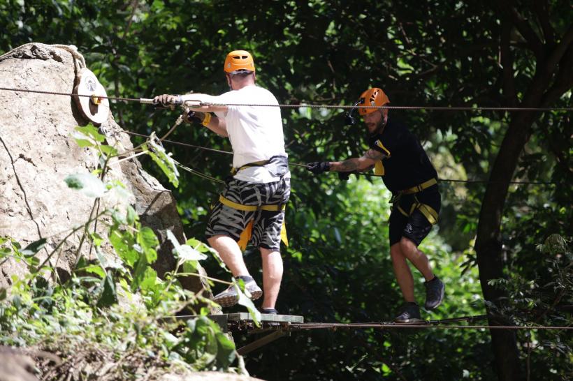 America Express își păstrează poziția de lider. Amuleta aduce adrenalină la maximum: sporturi extreme într-un peisaj spectaculos 18828738