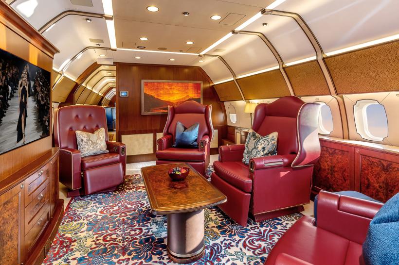 Cum arată avionul VIP cu care Klaus Iohannis a călătorit în Japonia. Cum au reacționat românii după ce văzut imaginile 18828890