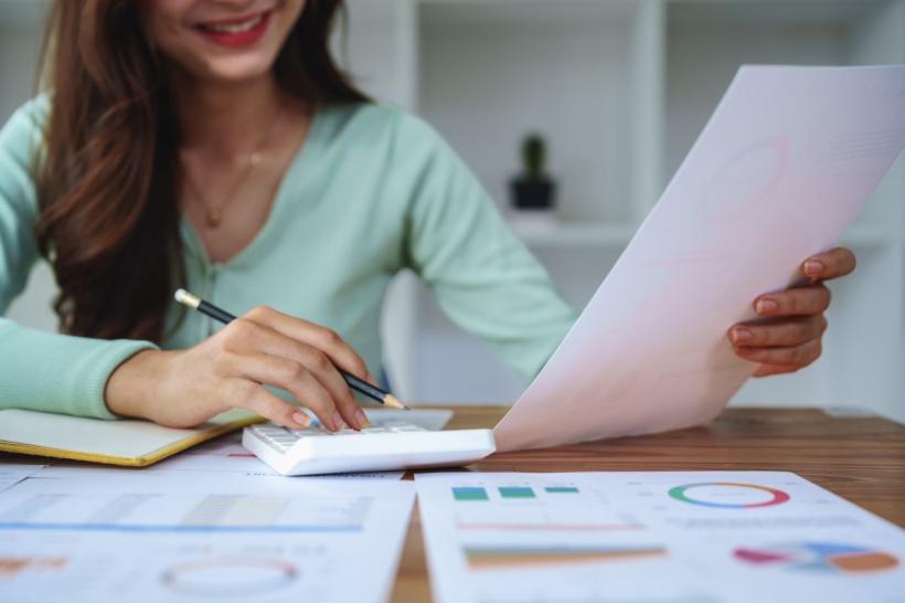 S-a terminat era poliţelor RCA sub 1.000 lei!  Prețurile cresc cu cel puțin 9,3% 18828815