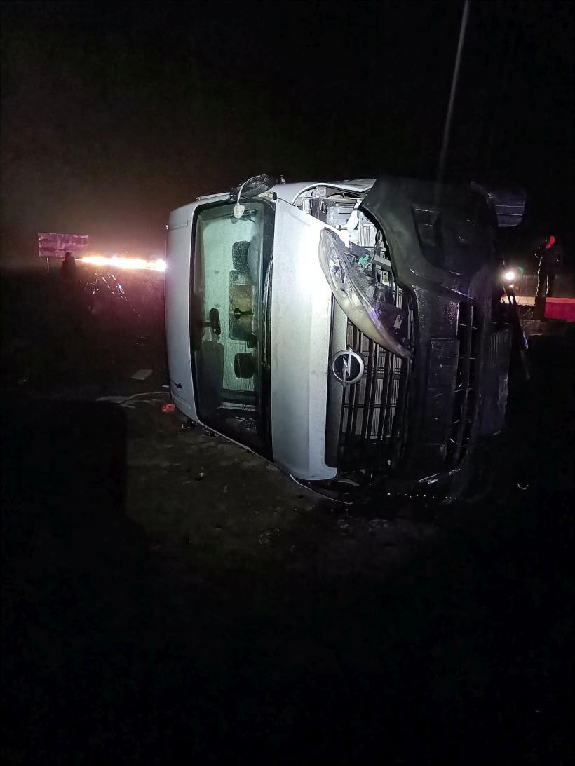 Doi morți după ce trei vehicule s-au izbit pe DN 73, în Brașov 18829162