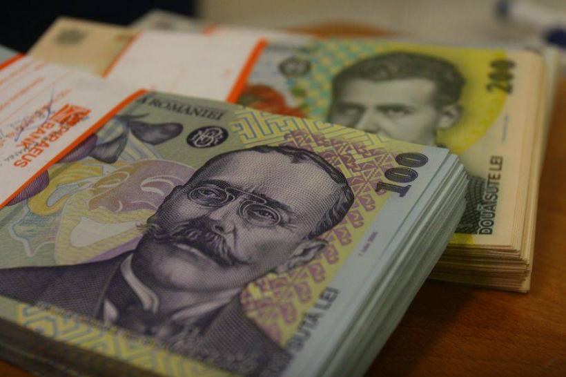 64.000 de români au 15 mld. euro în depozite la bănci, un sfert din totalul depozitelor populației