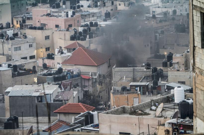 Trei bărbați înarmați au fost împușcați mortal în confruntările dintre israelieni și palestinieni  18829459