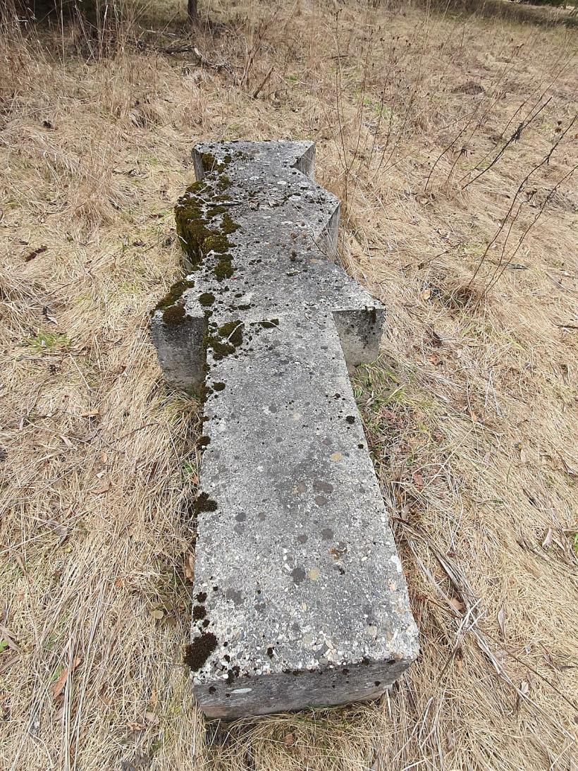 Valea Uzului: Eroii lui „Pe-aici nu se trece”, desființați de un primar UDMR. „Aici nu au fost români'' 18829521