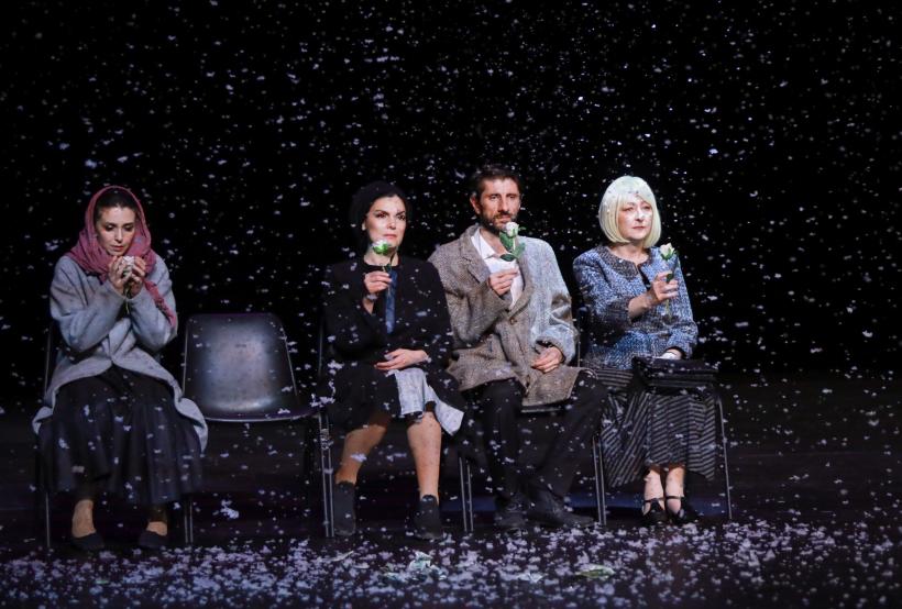 Pe scena mare a TNB, un spectacol care celebrează  iubirea și bucuria de a trăi 18830349