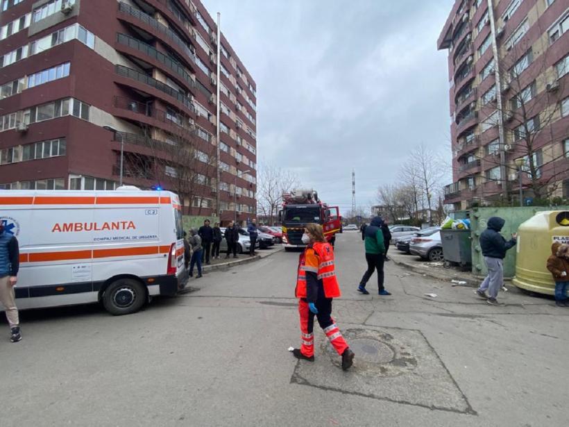 VIDEO Incendiu într-un bloc din Constanța 18830536