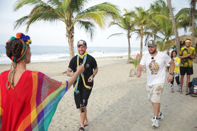 Concurenții America Express dau startul carnavalului în Barranquilla, orașul unde se desfășoară al doilea cel mai mare eveniment de acest gen din lume. Ediția de ieri seară, lider de audiență 18830685