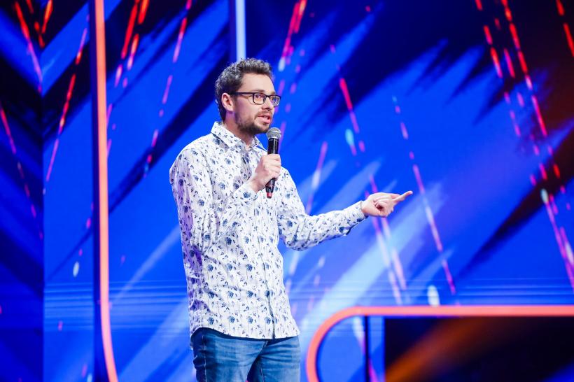 Paul Szabo s-a calificat direct în finala sezonului 14 iUmor.  Cheloo: „Te-aș fi poreclit «Sabotorul 3 G, 4G, 5G»“ 18830804