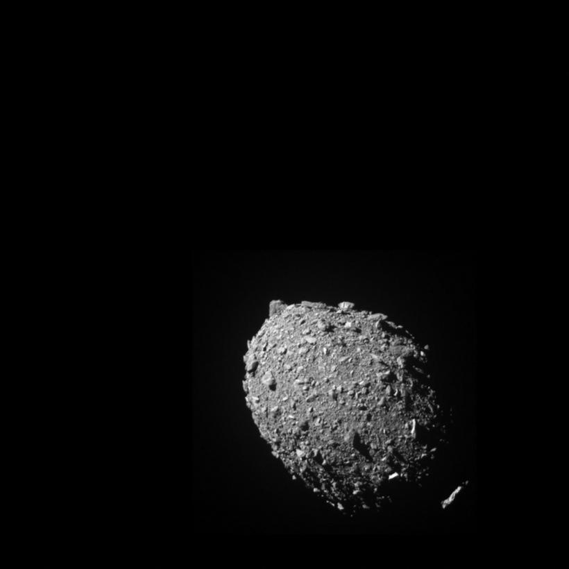 Asteroidul lovit intenționat de o navă NASA a format un nor de resturi