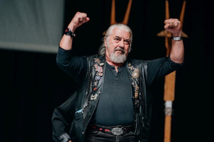 Nicu Covaci:  „Nu am familie,  nu am copii,  nu am decât  Phoenix”  18830885