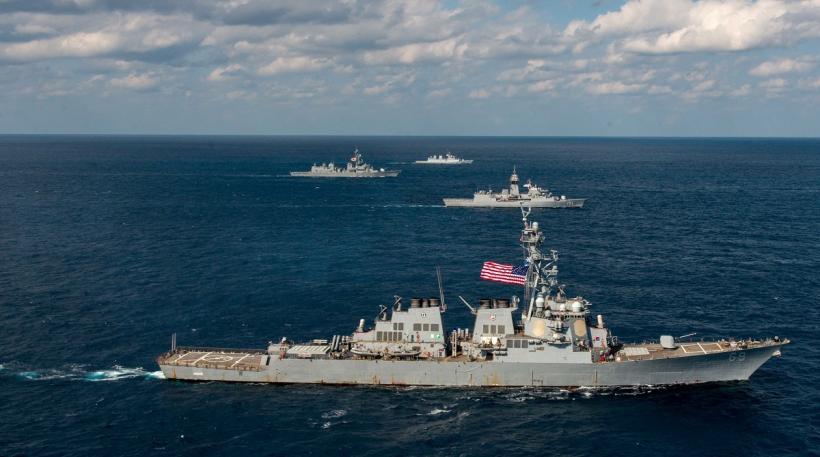 Tensiuni SUA-China: O navă de razboi americană, în Marea Chinei de Sud