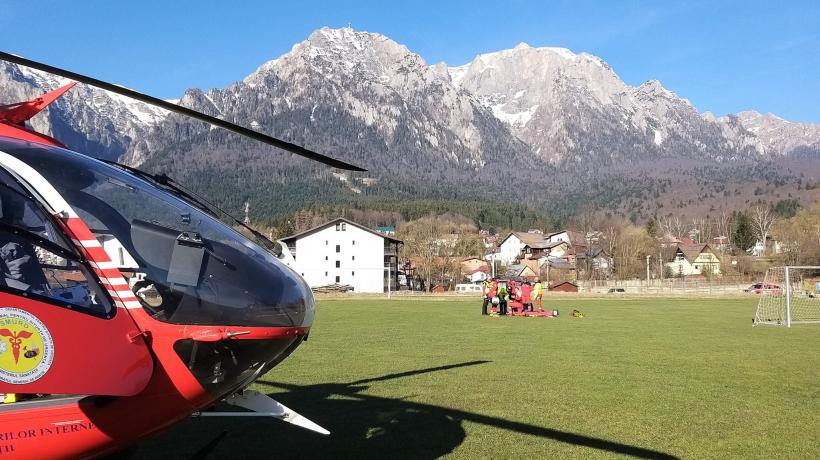 Un gălățean a rămas blocat noaptea, în pantaloni scurți, în Munții Caraiman 18831404