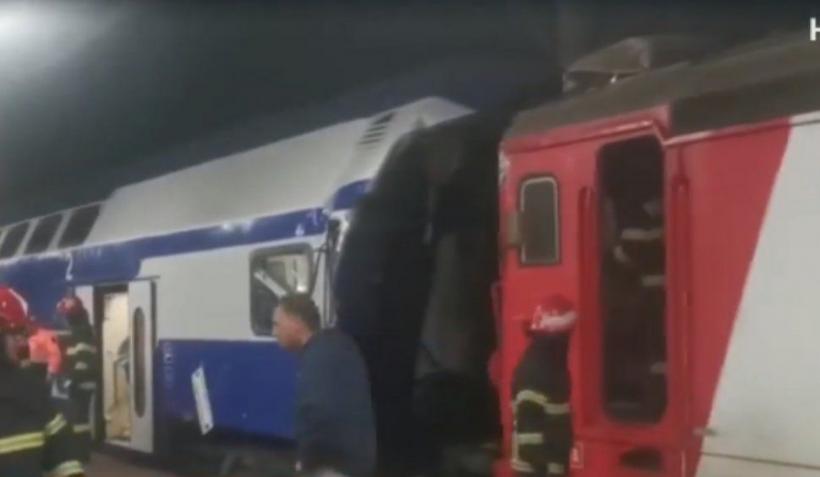 Update: O persoană a murit în urma accidentului feroviar din Galați. O locomotivă a lovit un vagon în care se aflau călători