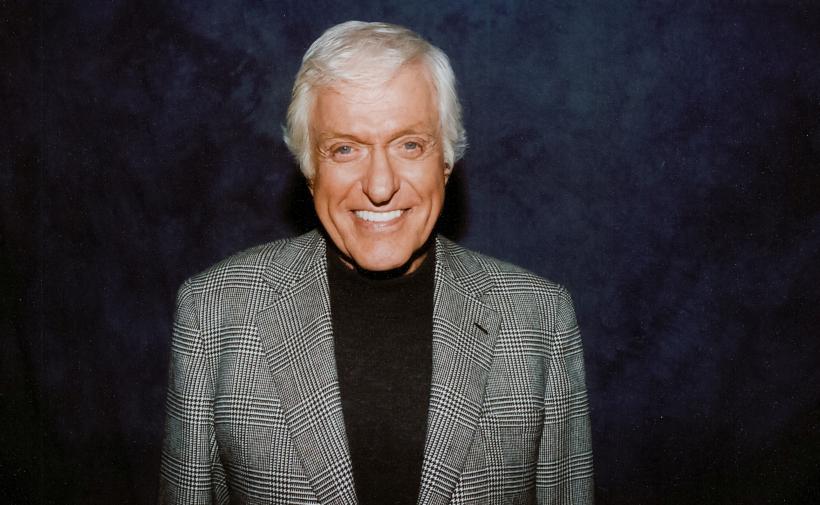 Celebrul actor Dick Van Dyke a provocat un accident rutier la 97 de ani  18831107